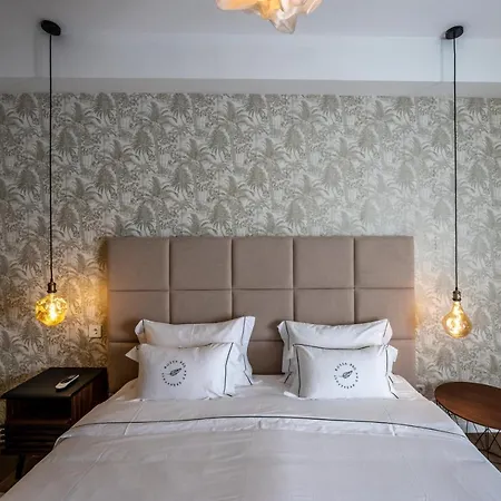Bossa & Bed Hostel