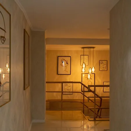 Bossa & Bed Hostel *