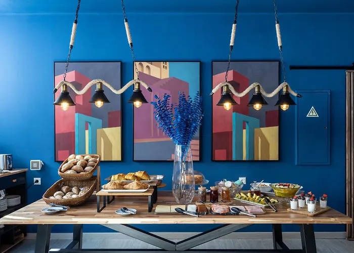 Bossa & Bed Hostal *