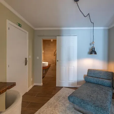 Bossa & Bed Vandrerhjem *